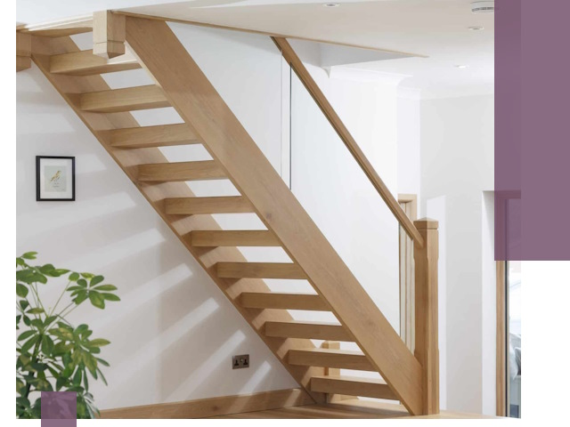 Изготовление деревянных лестниц под ключ в Устях-Лабинске для дома