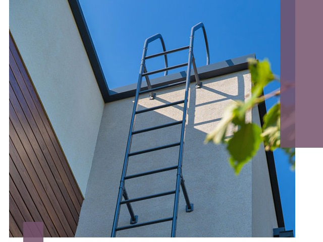 Лестницы на крышу в Устях-Лабинске — изготовление, монтаж, демонтаж