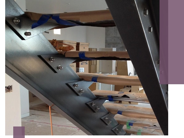 Усиление лестничных конструкций и усиление опор в Устях-Лабинске