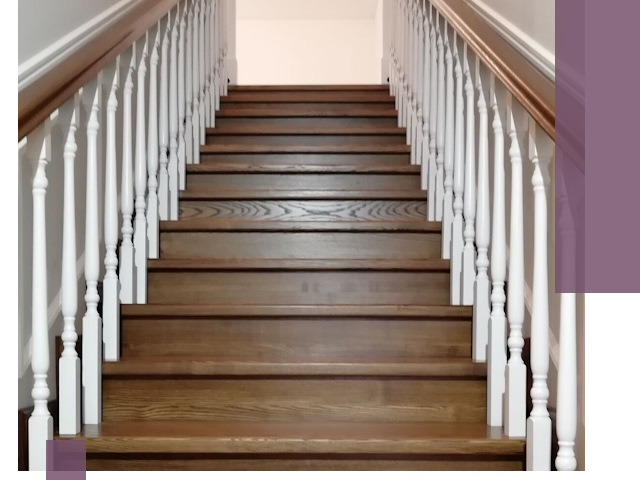 Лестницы из ясеня на заказ в Устях-Лабинске — изготовление и монтаж