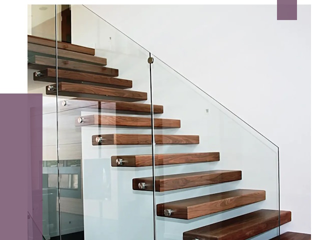 Стеклянные перила для лестницы в Устях-Лабинске от 14813 руб.