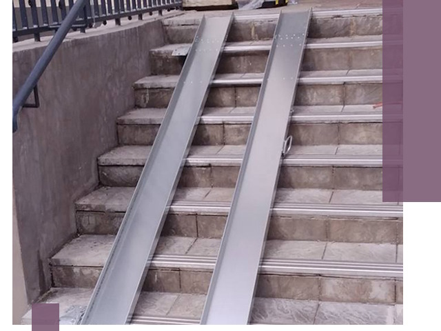 Демонтаж откидных пандусов профессионально в Устях-Лабинске