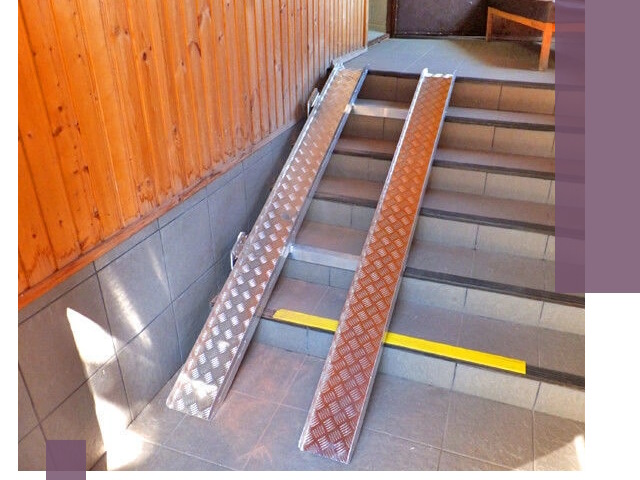 Складные пандусы под заказ и монтаж в Устях-Лабинске
