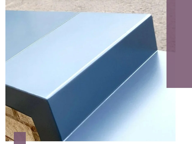 Крышки на парапет в Устях-Лабинске: изготовление и монтаж под ключ