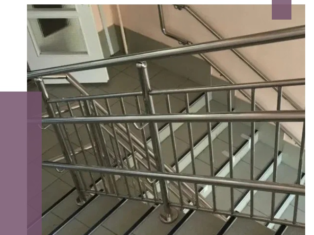 Демонтаж поручней из нержавейки в Устях-Лабинске от 3576 руб.